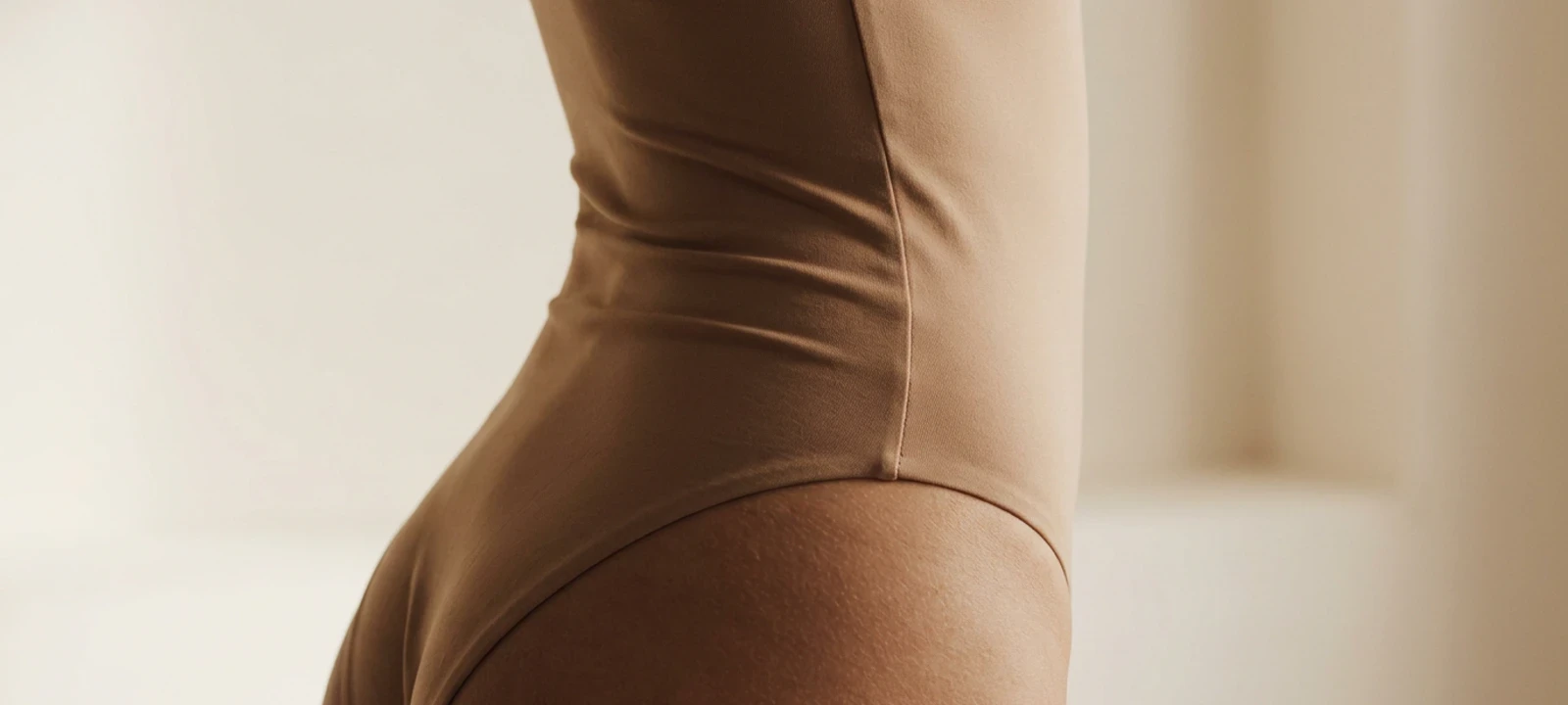 Buttock correction atmosphere image